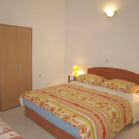 Hébergement de vacances Zdenko 1 By Interhome *