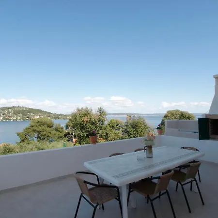 Zdenko 1 By Interhome Casa vacanze Kali